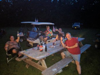 Camper's enjoying a 4th of July weekend