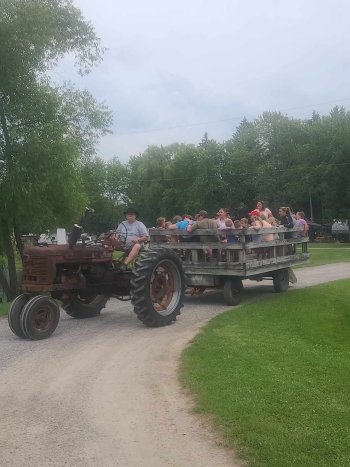 pic of hayride